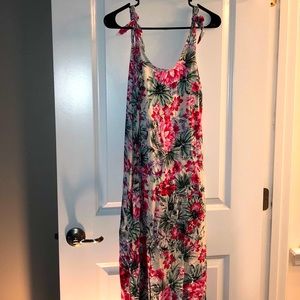 Dainty Hooligan Floral Maxi Dress
